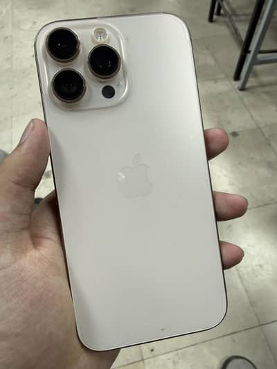 iPhone 16 Pro Max factory unlock