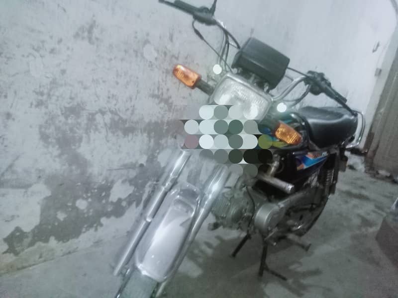 Call only Whatsapp 0