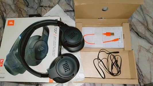 JBL Tune 720bt