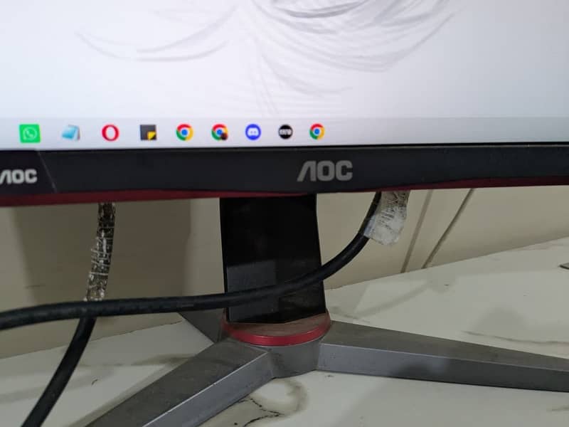 AOC c24g2 with BOX 1