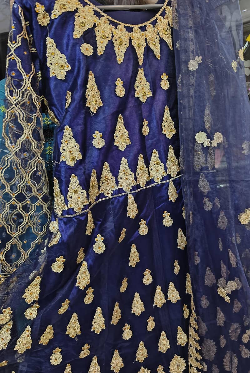 blue maxi 2