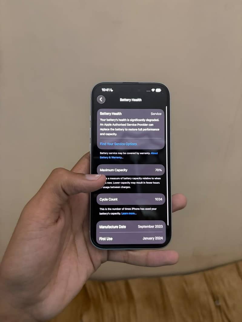 Apple iPhone 15 2