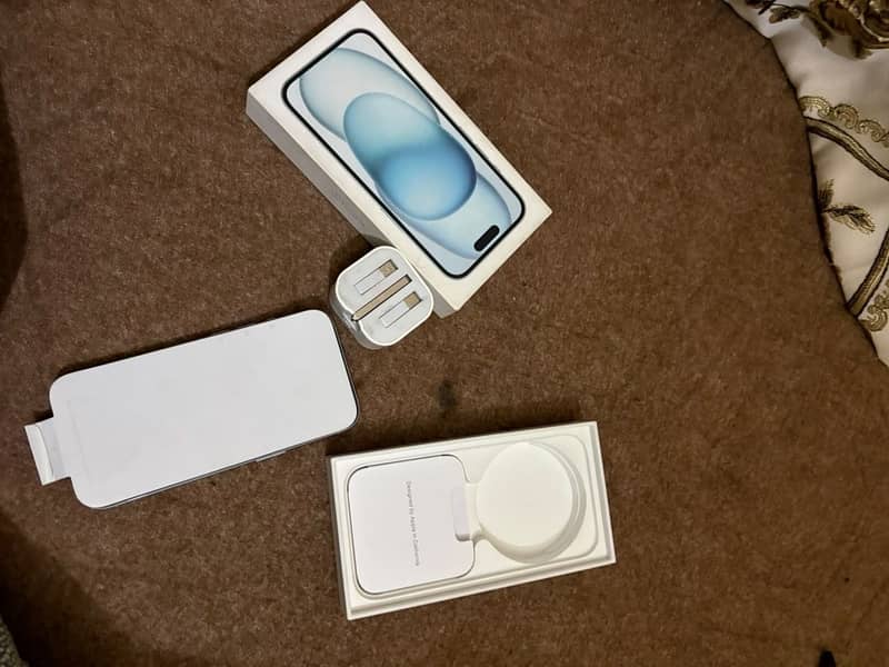 Apple iPhone 15 19