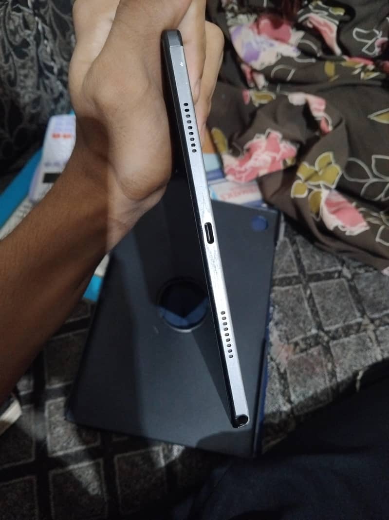 Samsung Tablet A8 5