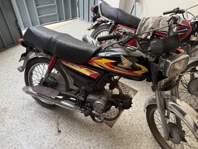 Honda CD70 2011 Model | Original Condition | Lahore Registered