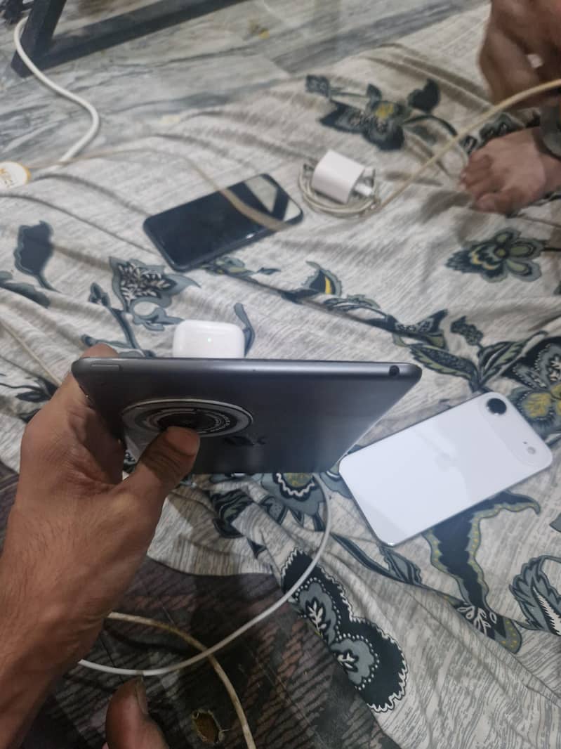 ipad mini 5 2