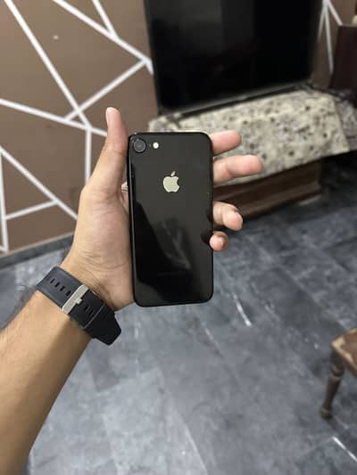 Apple iPhone 7