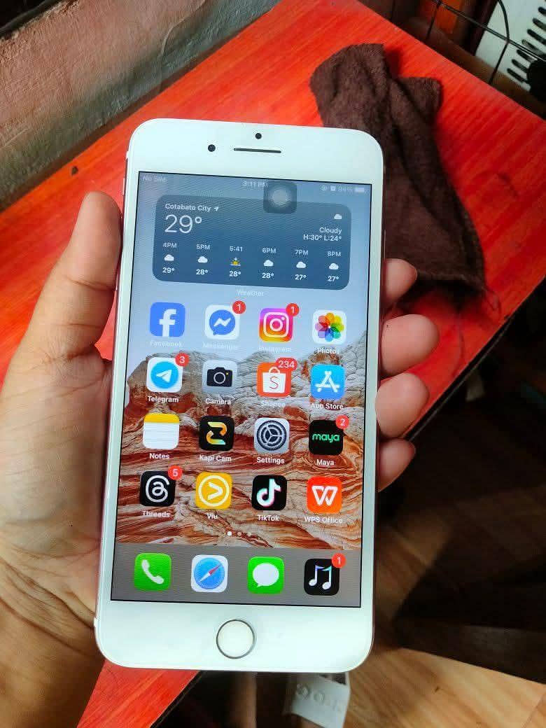 Apple iPhone 7 Plus 3
