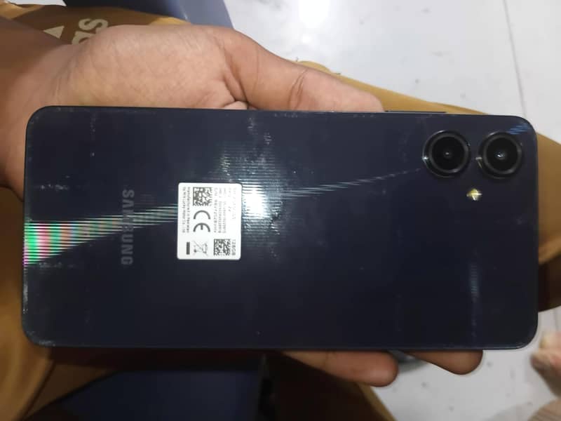 Samsung Mobile A06 7