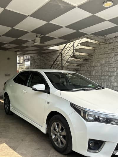 Toyota Corolla Altis 2016