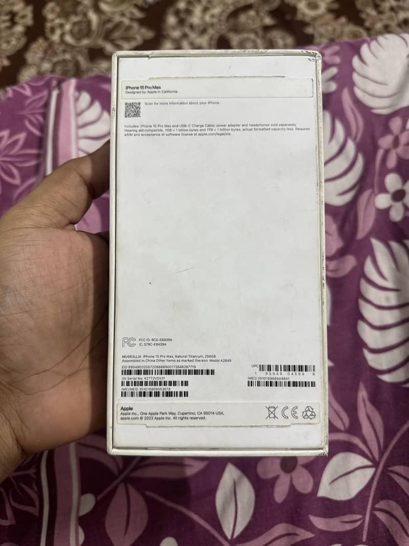 Apple iPhone 15 Pro Max 7