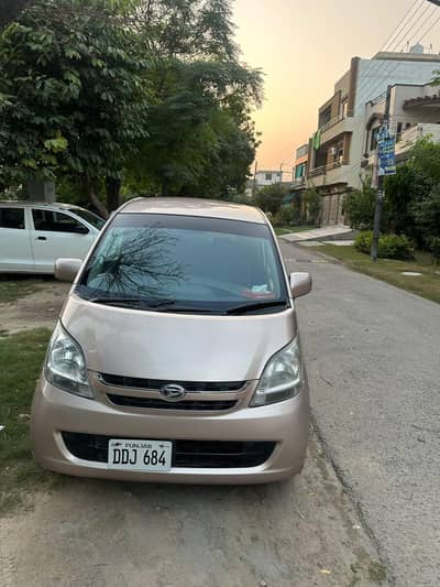 Daihatsu Move 2011