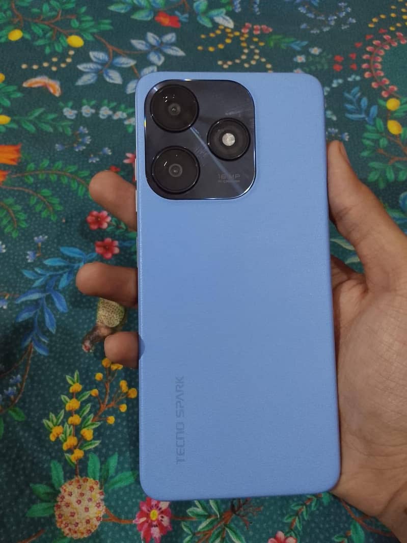 Tecno Spark 10C 0
