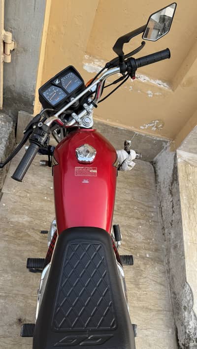 Honda CG 125 2025 Self Start chrome edition