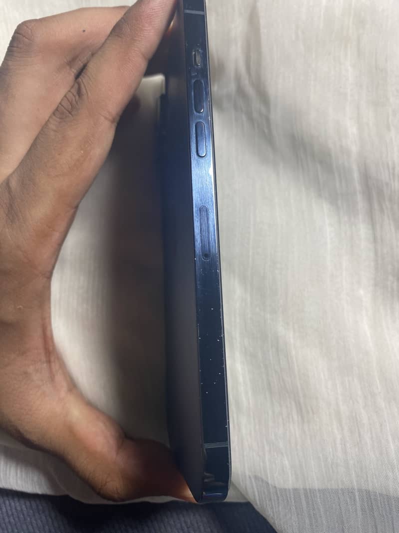 Apple iPhone 12 Pro Max 8