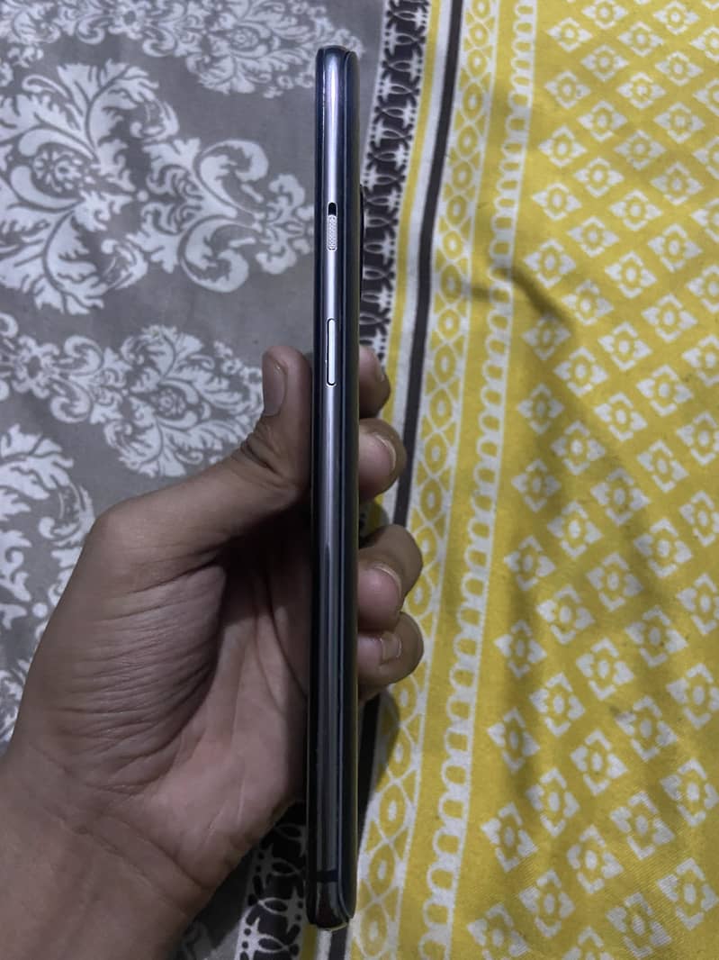 One Plus 7T 2