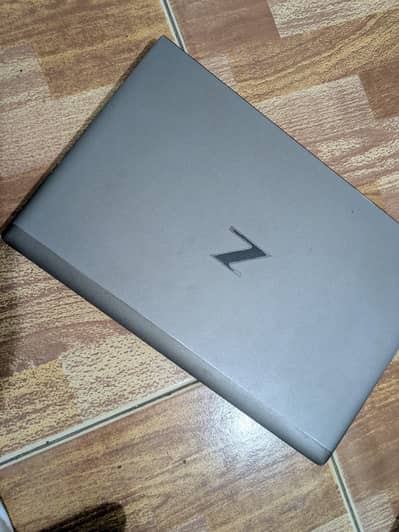 hp zee book laptop