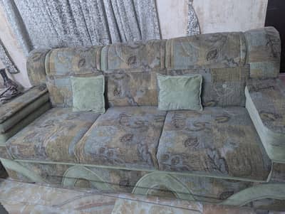 8 seater sofa for sell