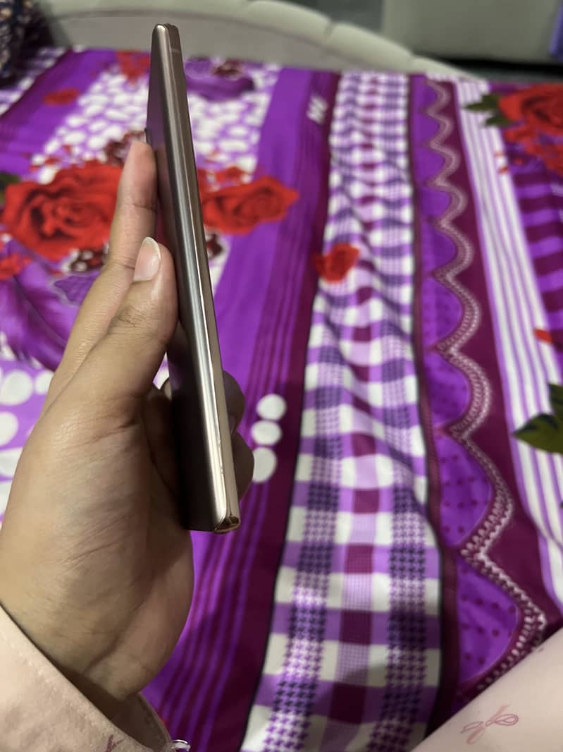 Samsung Mobile Note 20 1