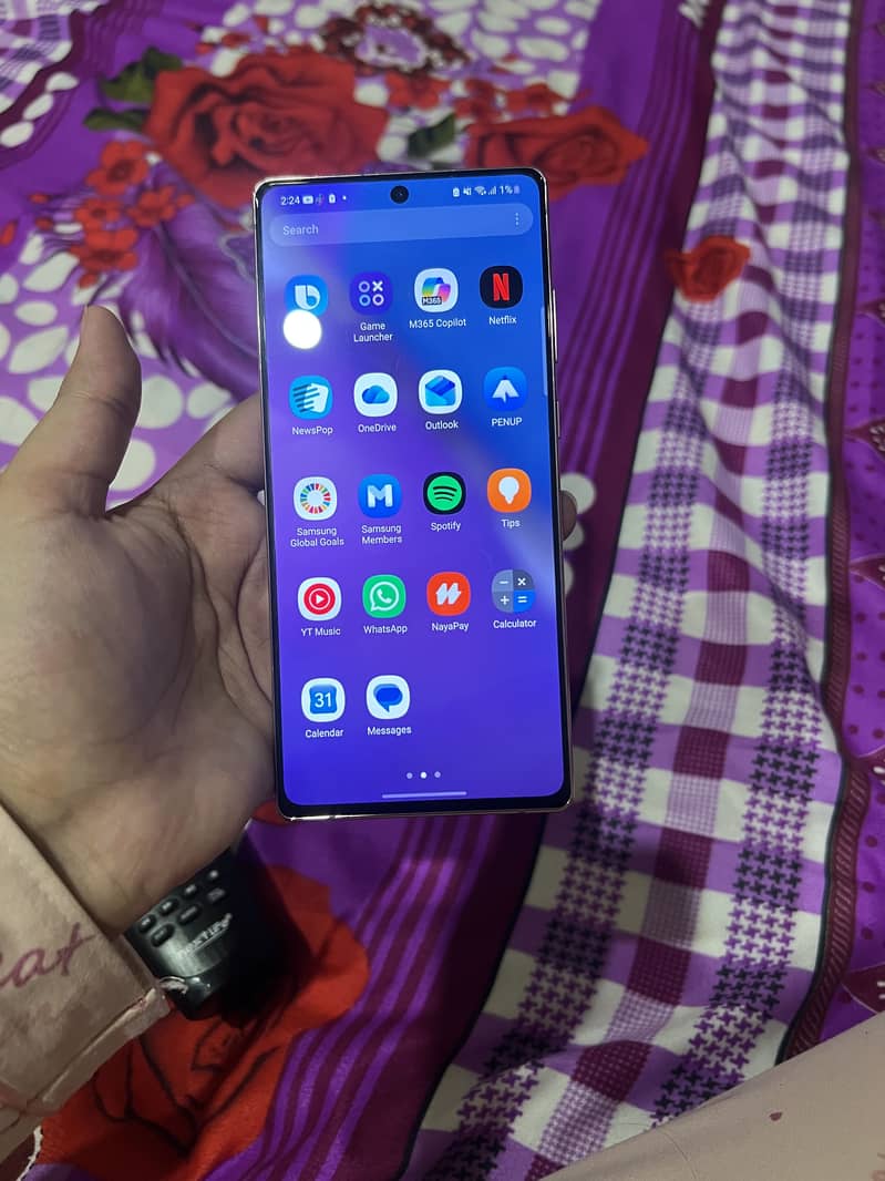 Samsung Mobile Note 20 8