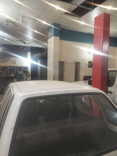 female accountant for automobile workshop