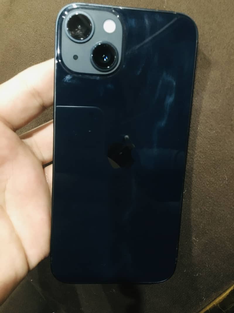 Apple iPhone 13 0