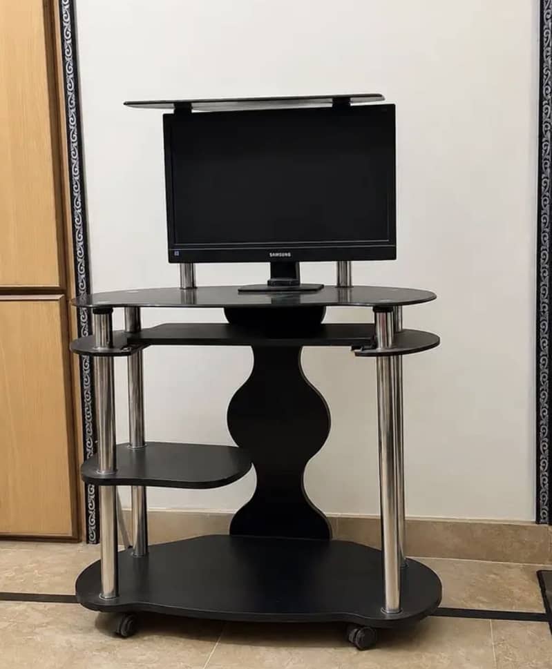 Computer Table 0