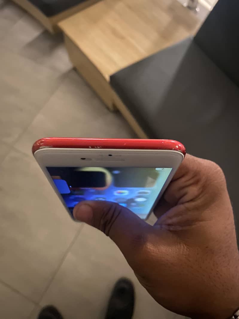 Apple iPhone 7 Plus 2