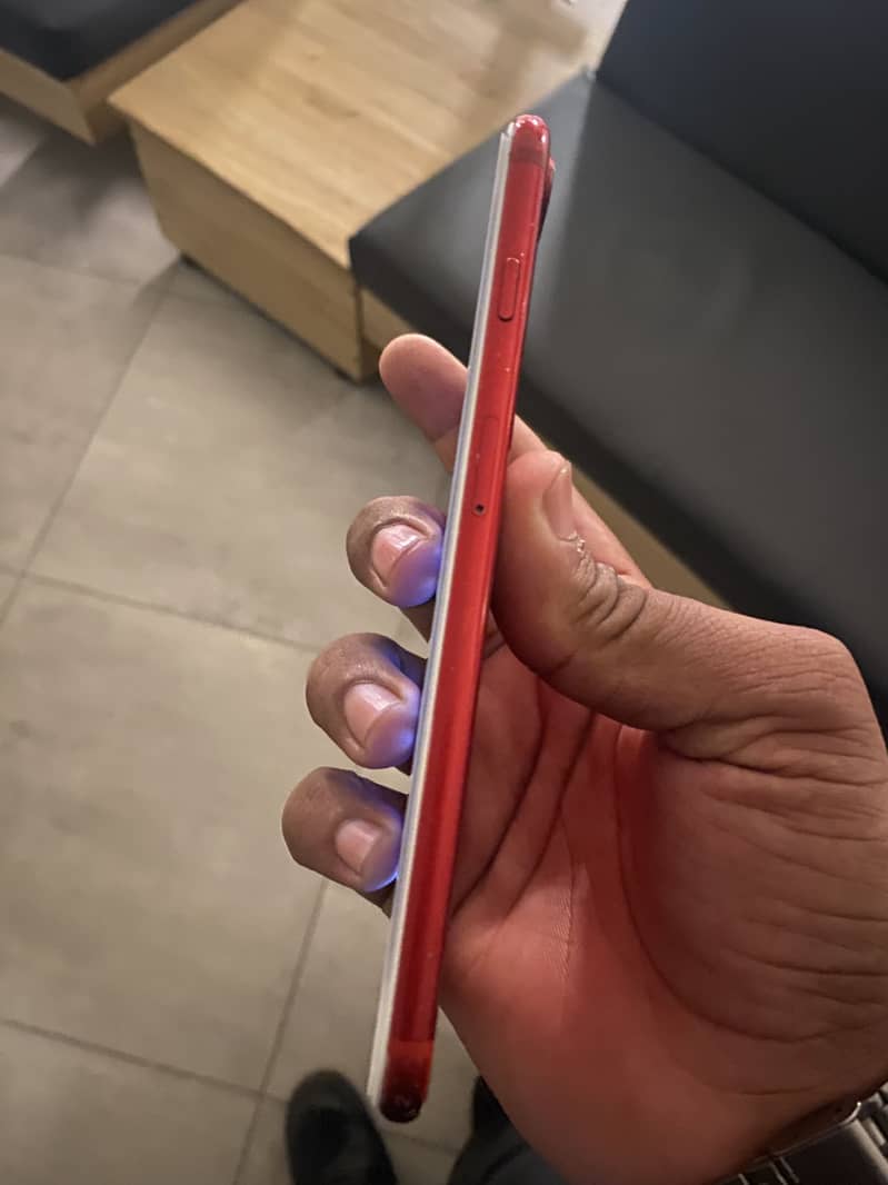 Apple iPhone 7 Plus 3