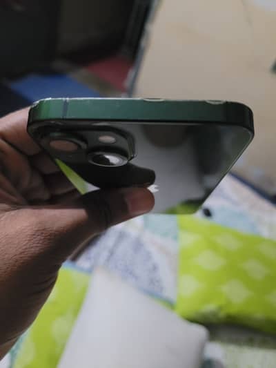 Apple iPhone 13, 128 GB Green colour