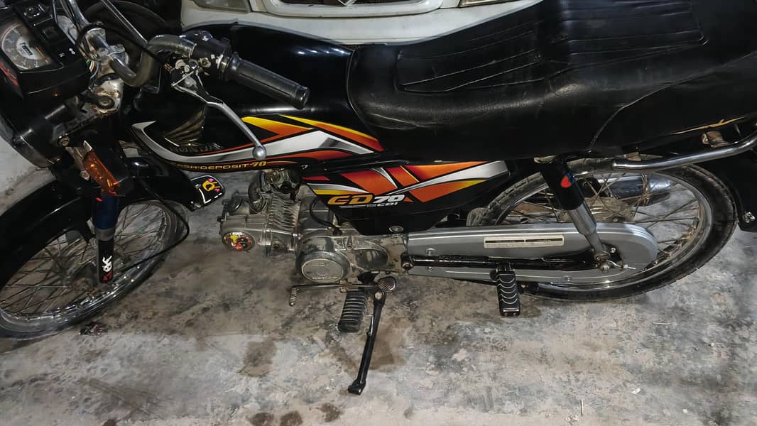 good condition. 10.9 4