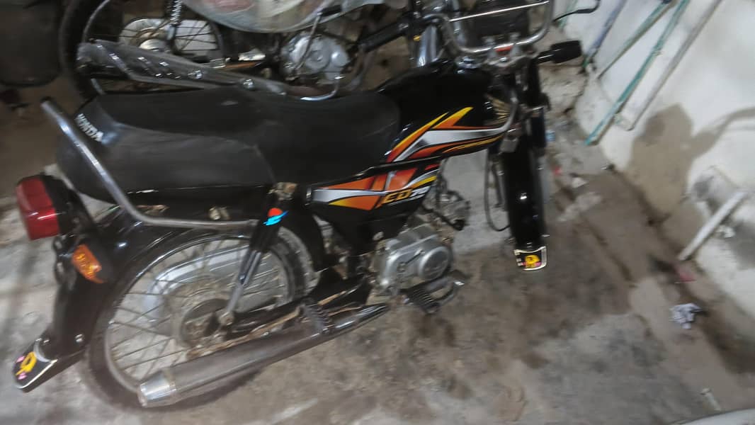 good condition. 10.9 5