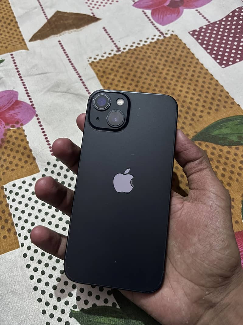 Apple iPhone 13 3