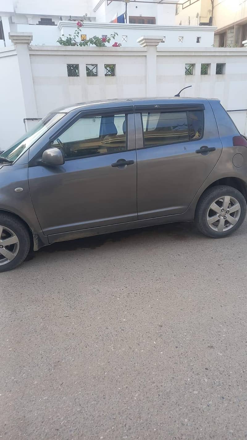Suzuki Swift 2011 1