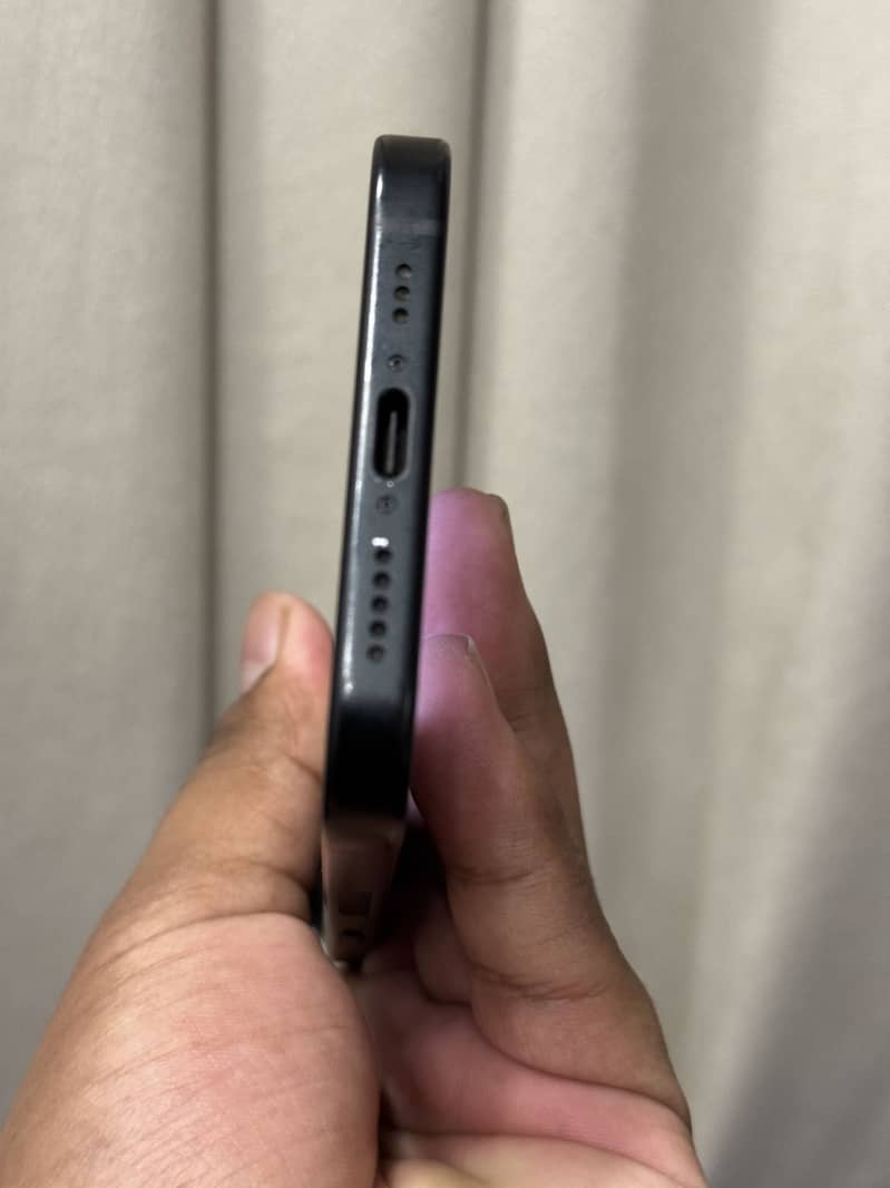 Apple iPhone 15 jv 3
