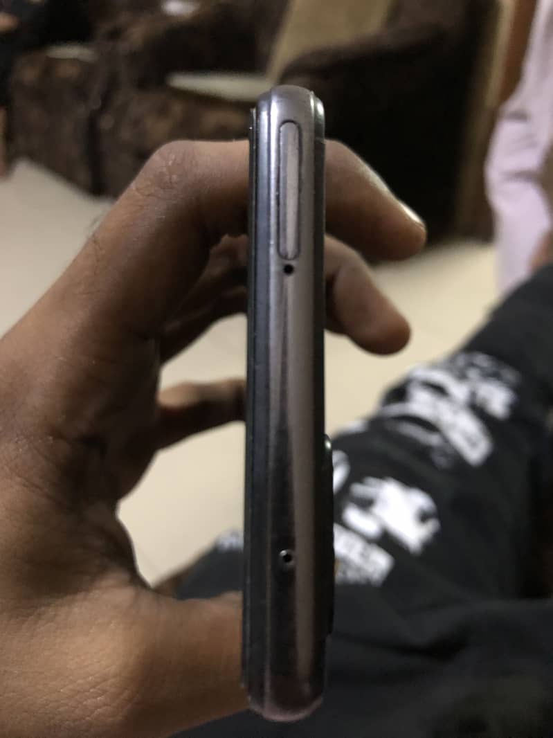Samsung Mobile A52 2
