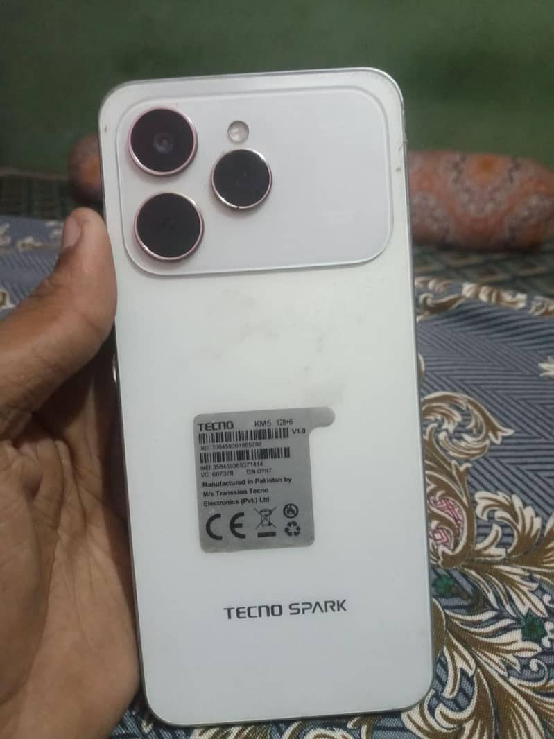 Tecno spark 40  Model 0