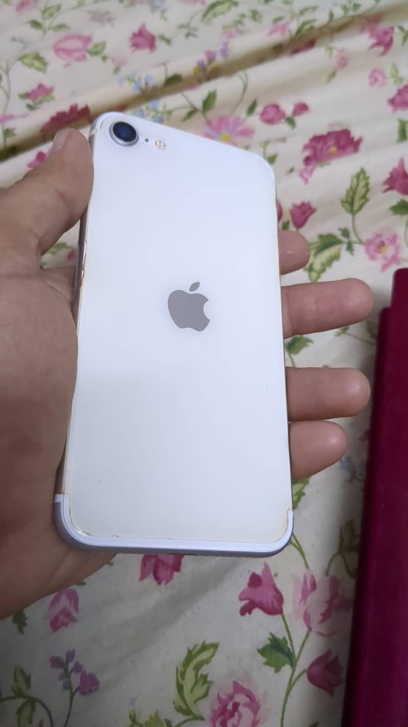 Apple iPhone SE 0
