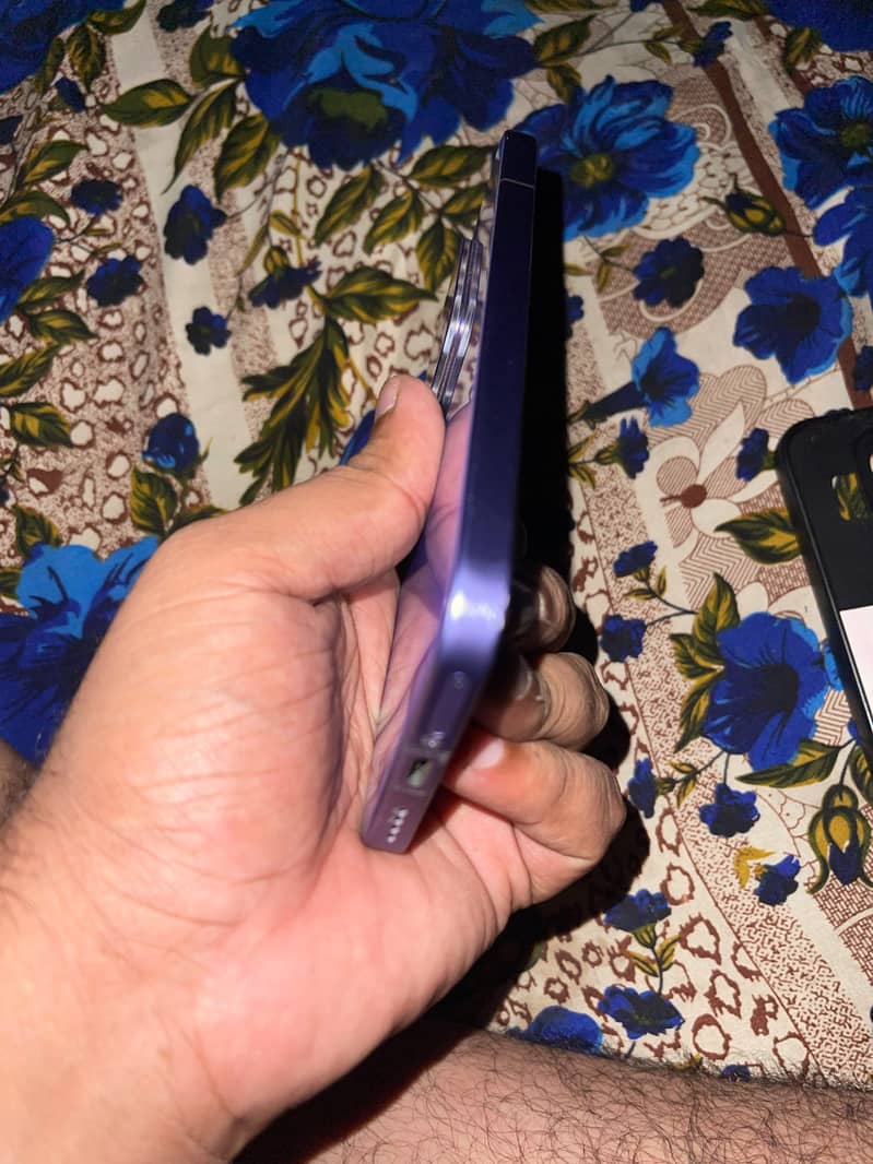 Realme Neo 8 3