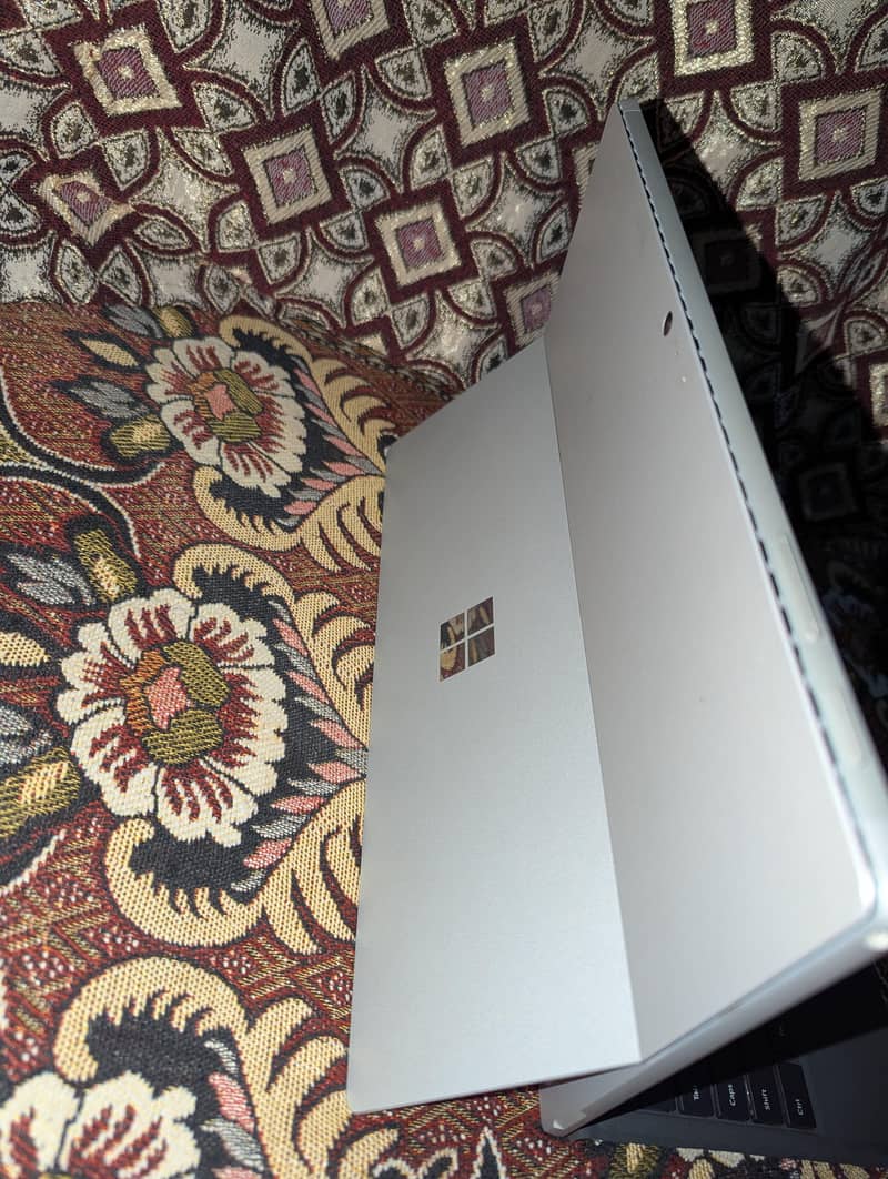 surface Microsoft pro I5 7th generation 2