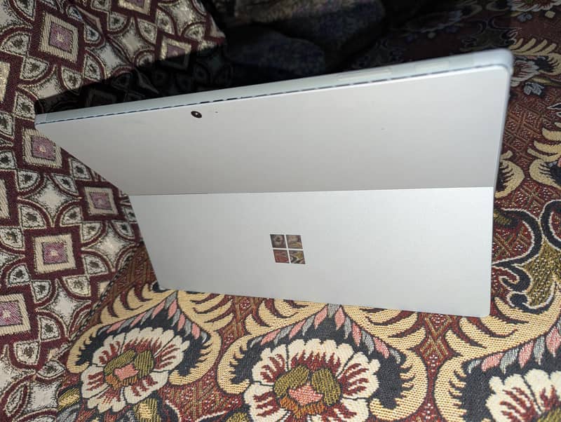 surface Microsoft pro I5 7th generation 3