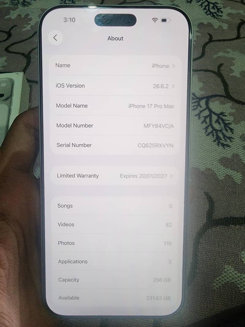 Apple iPhone 17 Pro Max 6