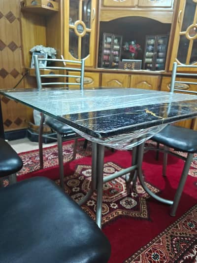 5 piece set chairs and glass table for sale