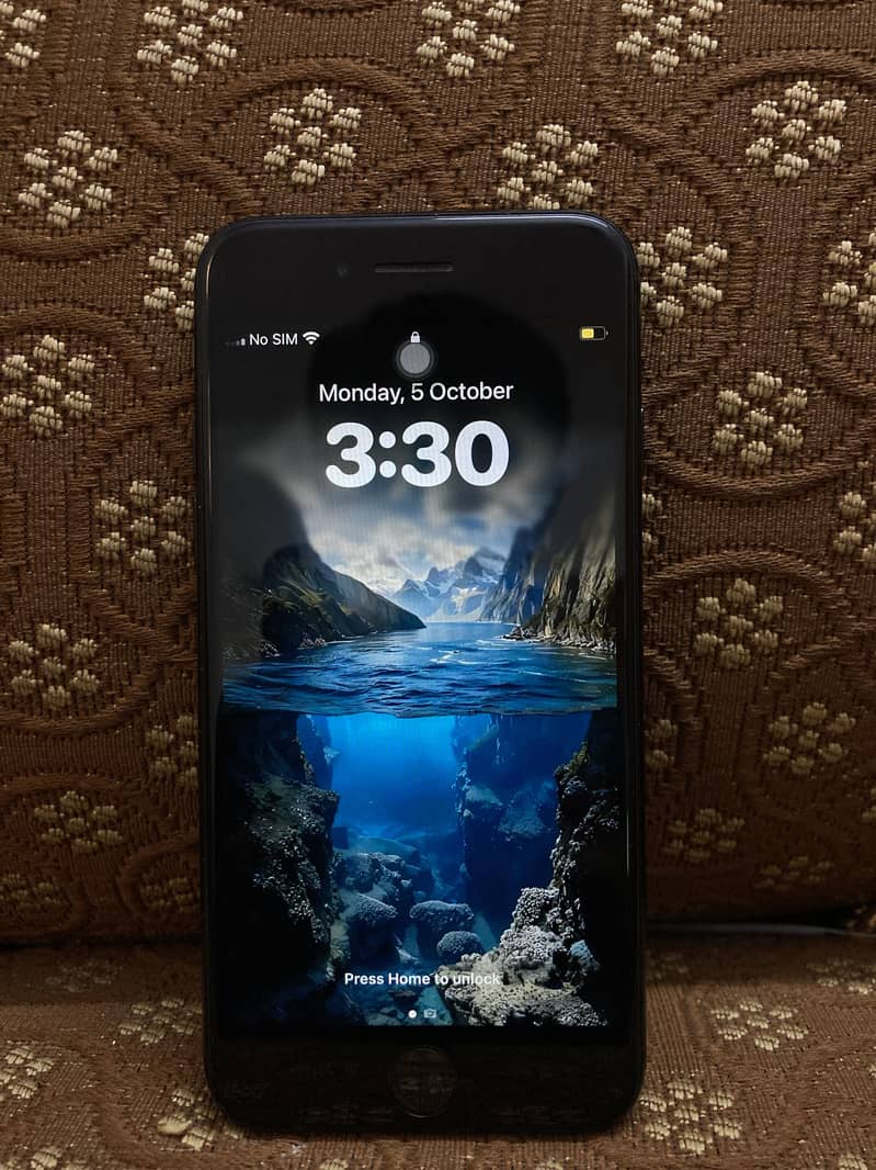 Apple iPhone SE 0