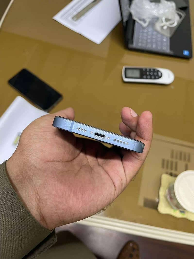 Apple iPhone 14 1