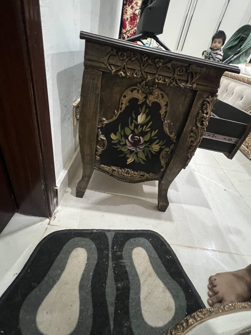 Console LeD Table 3