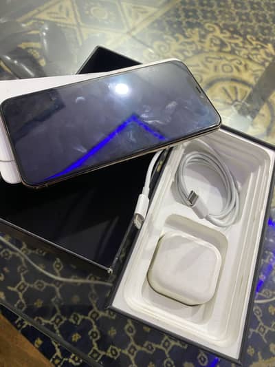 iPhone 11 Pro Max 256gb pta