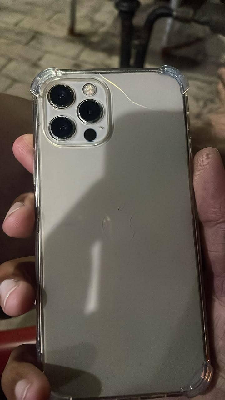 Apple iPhone 12 Pro 1