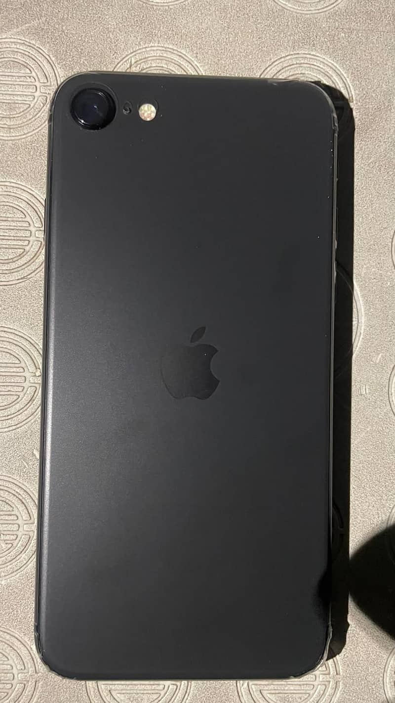 Apple iPhone SE 2020 2