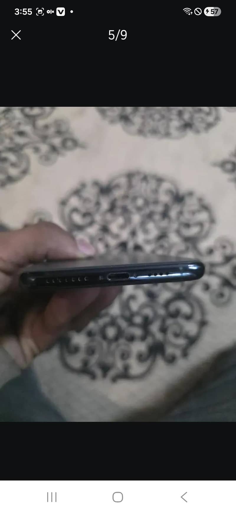 Apple iPhone 11 Pro Max 4